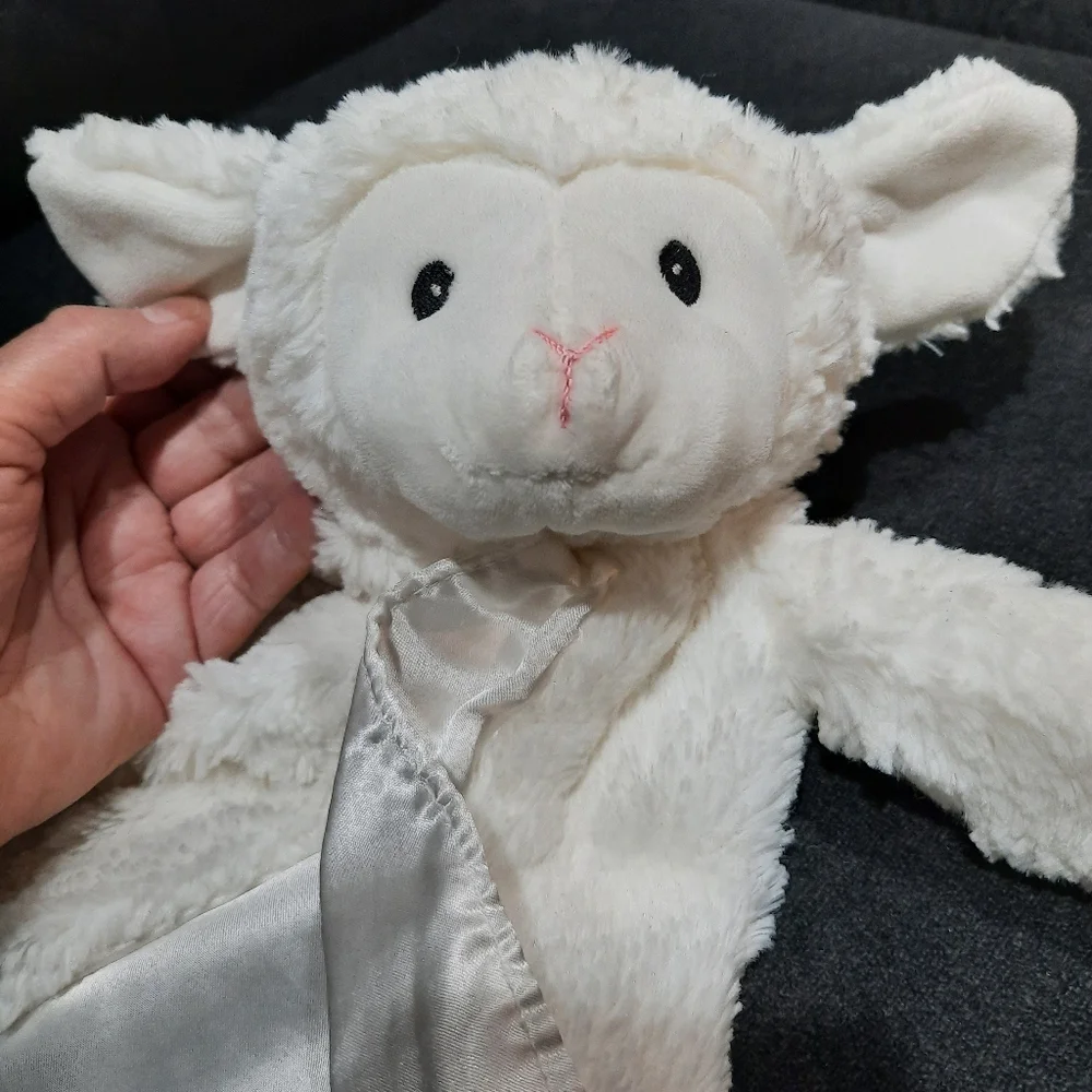 Lena Lamb Lovey white plush blanket Gund bless baby